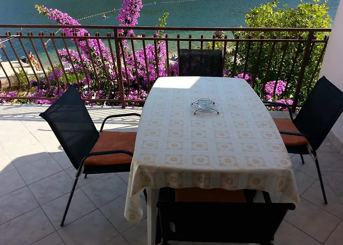 Bulovic Bozo 2 * Podglavica